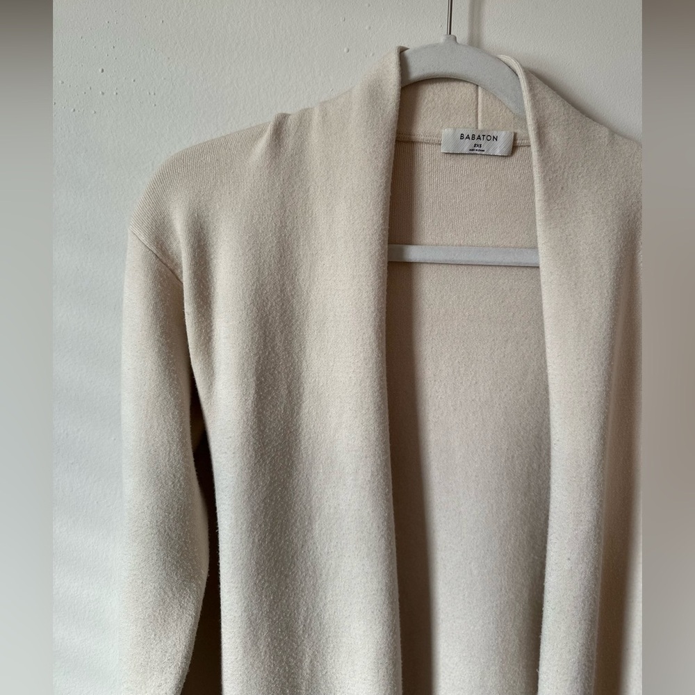 Babaton by Aritzia Ty Cardigan Belted Duster in Cream / Light Birch Size XXS - Picture 9 of 15